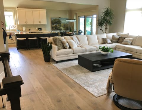 White oak hardwood installed in a Lenexa kitchen and den